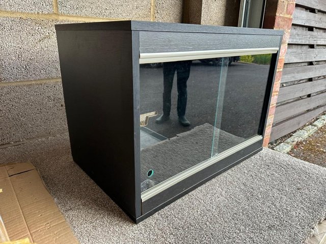 Preview of the first image of Vivexotic Repti Home Vivarium - Small Black, 57.5x37.5x42cm.