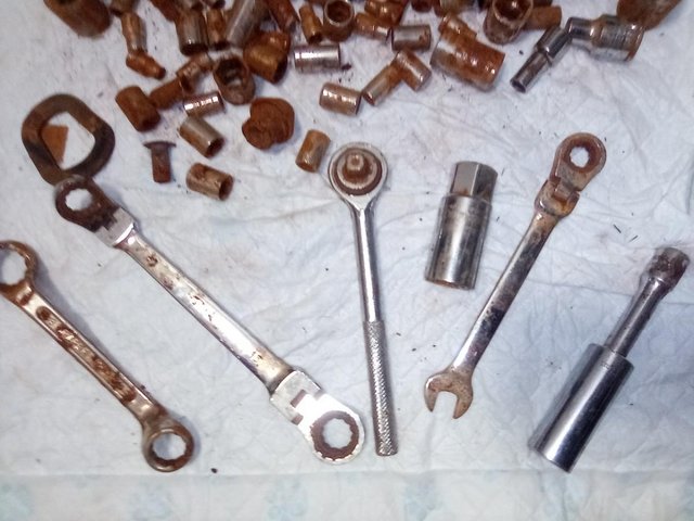 HUGE LOT OF SOCKETS,WRENCHES,SPANNERS & MORE FOR ALL MACHINE — Cars & Vehicles in Clacton-on-Sea