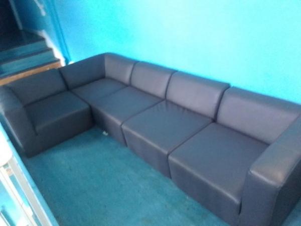 Image 1 of 5 piece gray corner leather sofa