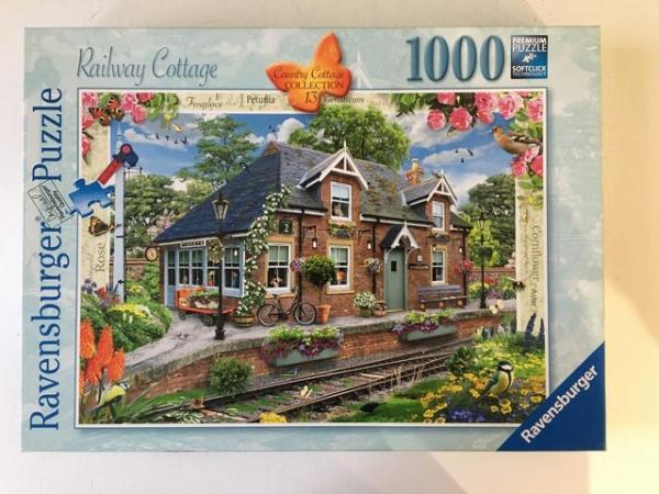 Image 2 of Ravensburger 1000 piece jigsaw titled Railway Cottage.