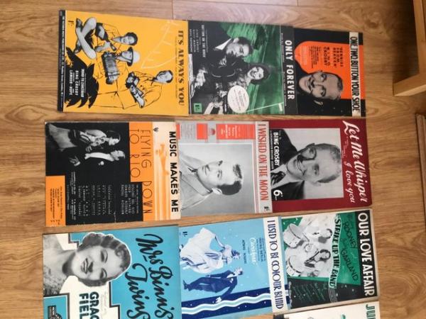Image 2 of Sheet music job lot of over 1000 sheets