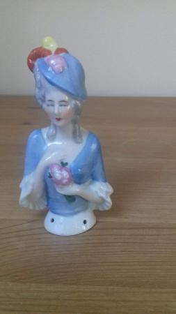 Image 1 of China lady for toilet roll cover/doll