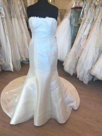 Image 5 of Pronovias Florenza Beautiful Mikado fit/flare gown *reduced*