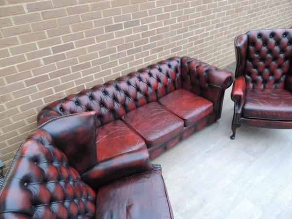Image 3 of Chesterfield Vintage 3 piece Suite (UK Delivery)