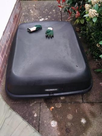 Image 2 of Roof bars and top box ( also I have a trike for sale