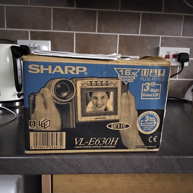 Preview of the first image of Sharp VL E630H camcorder.