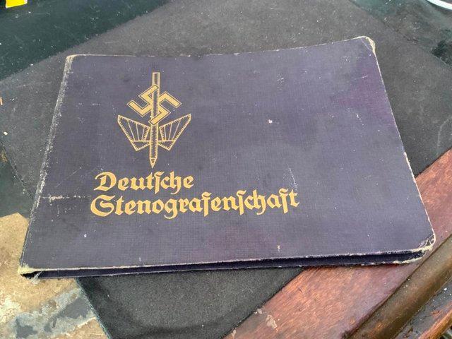 Preview of the first image of German Girl’s Identification book.