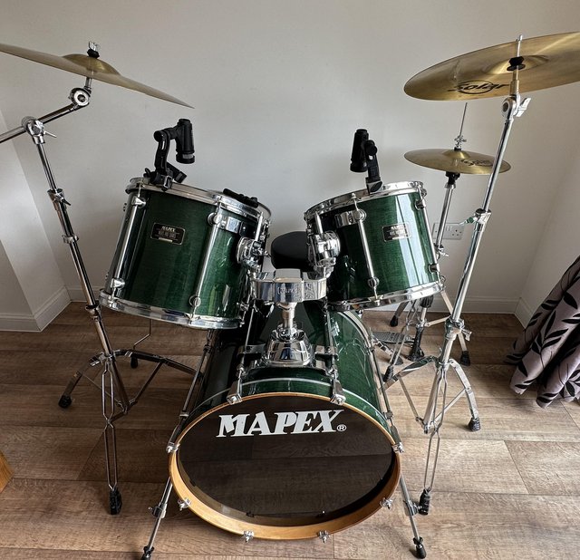 Preview of the first image of Mapex Pro M birch rock drum kit and mic set.
