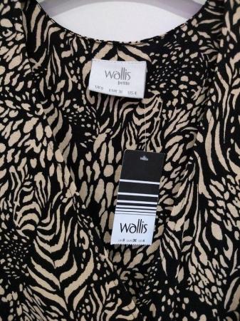 Image 21 of New with Tags Wallis Petite Wrap Dress Size UK 8
