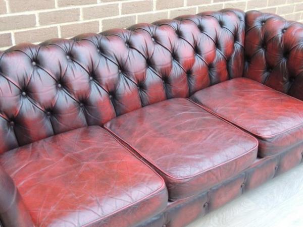 Image 6 of Chesterfield 3 seater Vintage Sofa (UK Delivery)