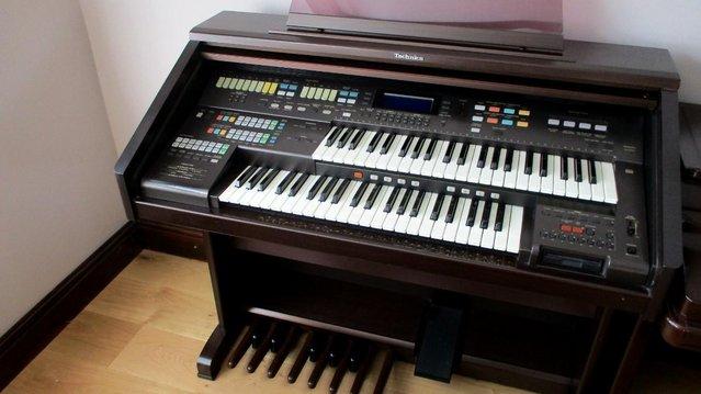 Image 3 of Technics SX-EA5 Two Keyboard Organ
