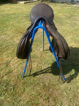 Image 3 of John Goodwin international jump saddle