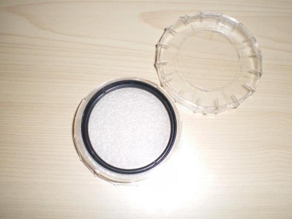 Image 2 of 55mm Sky (1A) filter with case