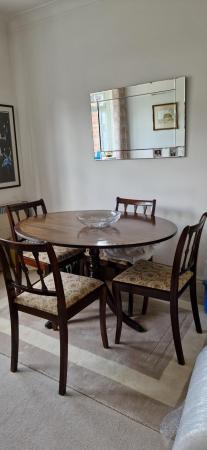 Image 2 of Mahogany dining table, 4 chairs and corner unit with light