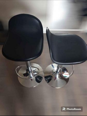 Image 2 of Pair of breakfast / bar stools.