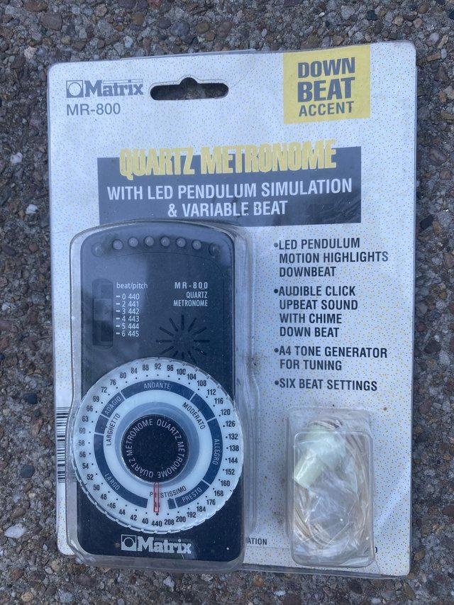 Preview of the first image of Matrix mr-800 quartz metronome.
