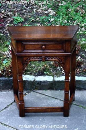 Image 61 of A TITCHMARSH AND GOODWIN OAK CANTED HALL TABLE LAMP STAND