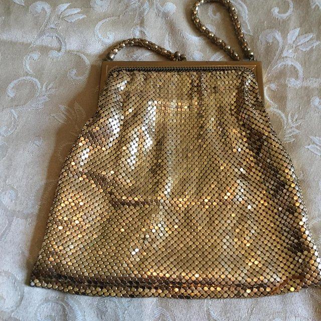 Preview of the first image of Vintage gold bag / purse chain mail.