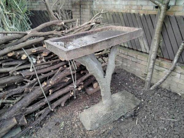 Image 1 of Unique branch-form bird bath made from cement