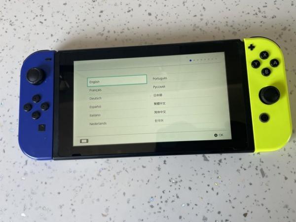 Image 1 of NINTENDO SWITCH CONSOLE 32gb
