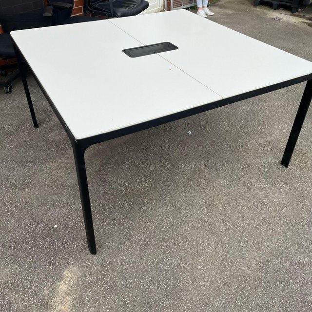 Preview of the first image of Big office table with 4 chairs.