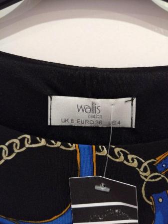 Image 14 of New with Tags Wallis Petite Black Chain Print Dress Size 8
