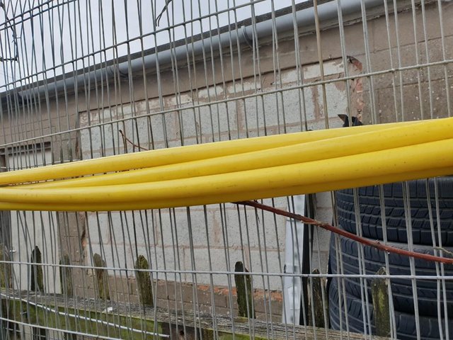 Preview of the first image of MDPE HEAVY DUTY YELLOW 25mm UNDERGROUND GAS PIPE 20 METRES..