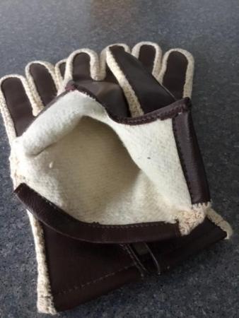 Image 2 of Men's brown and cream Gloves – Medium