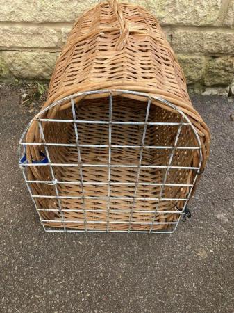 Image 1 of Woven Willow Cat Basket/Carrier