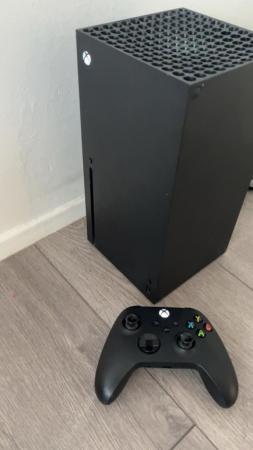 Image 1 of Xbox one series x black addition
