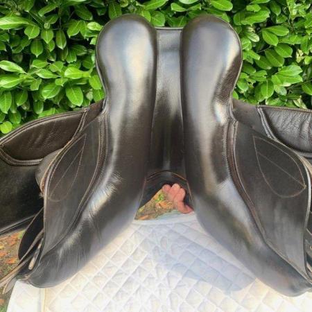 Image 21 of Kent & Masters 16.5 inch S-Series Compact  Saddle
