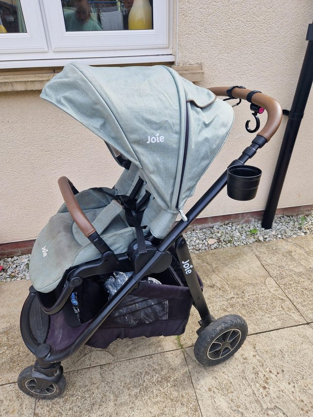 Preview of the first image of Joie Versatrax Pushchair.