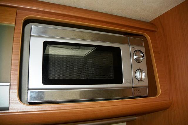 Image 3 of Autocruise Startrail Motorhome Nice Cond 4 berth 2 belts