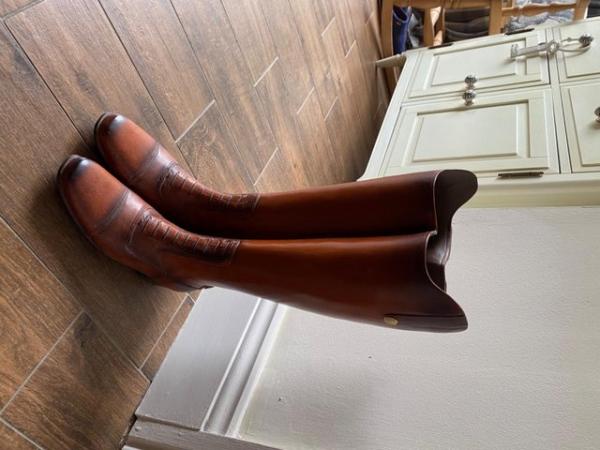 Image 2 of Umbrella Stand Brown Boot style