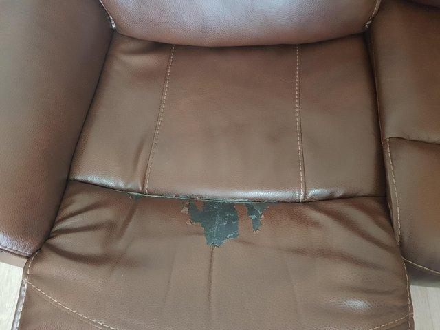 Preview of the first image of Free reclining sofa, brown..