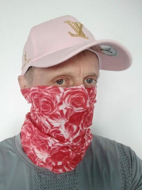 Ladies pink cotton baseball cap plus a FREE thermal mask. - £18 each