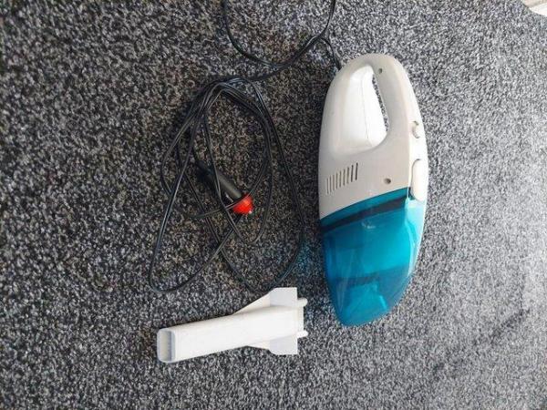 Image 3 of Car Vacuum cleaner. As new. BARGAIN