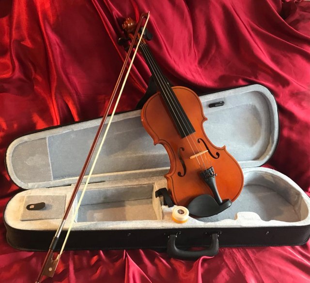 Preview of the first image of Violin full size for new starter..