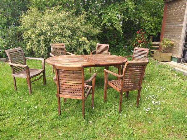 Image 2 of Teak extending table and 6 chairs