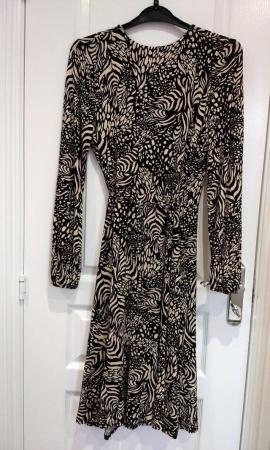 Image 9 of New with Tags Wallis Petite Wrap Dress Size UK 8