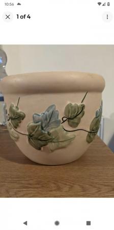 Image 3 of planter, plant pot, lovely design & condition
