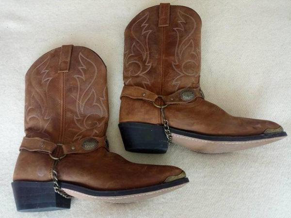 Image 2 of Brown leather look western style pull on boots