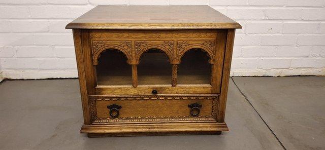Olde Court Old Charm Style Oak TV Cabinet — Cars & Vehicles in Brentwood