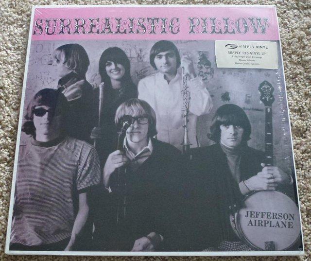 Preview of the first image of Jefferson Airplane, Surrealistic Pillow, 125g vinyl LP.