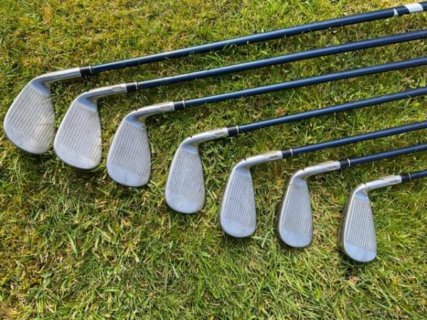 Image 3 of Taylor made LEFT HANDED golf clubs, irons set