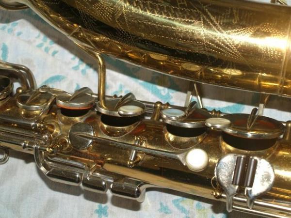 Image 1 of Martin Committee 1 Alto Saxophone