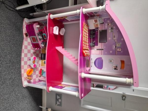 Image 3 of Barbie House, dolls, smome clotes and accesories
