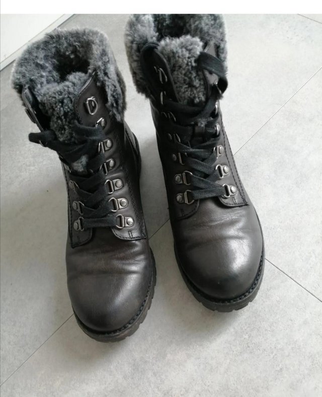 Preview of the first image of Ladies M&S Black Leather Ankle Boots Faux Fur trim size 3.