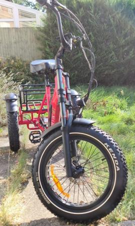 Image 2 of Jorvik JMT7 MID DRIVE ELECTRIC MOUNTAIN TRICYCLE