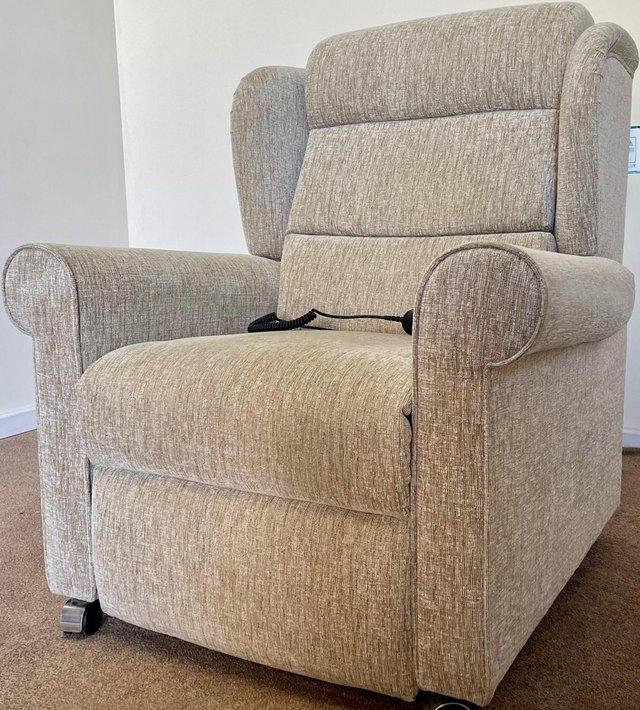 Preview of the first image of LUXURY ELECTRIC RISER RECLINER CHAIR RENT FROM £10 PW.